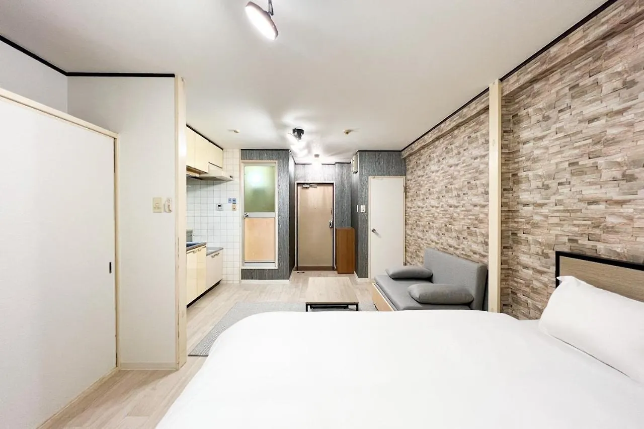 Rafine Nihonbashi Apartment Osaka 0*,