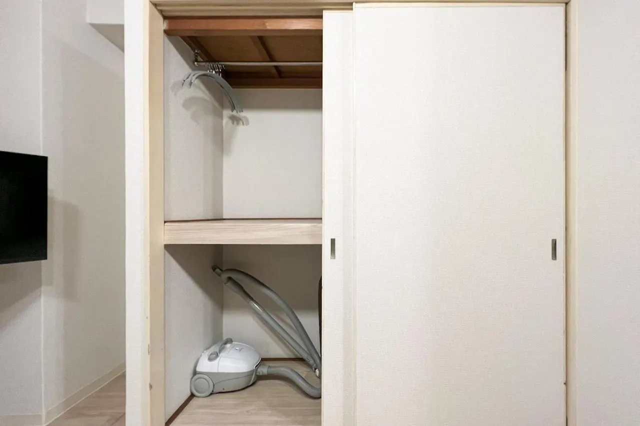 Rafine Nihonbashi Apartment Osaka